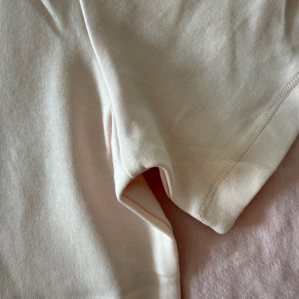 Dior Pale Pink Logo Tee - Picture 4 of 6